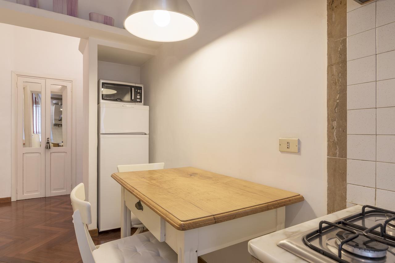 Trastevere Elegant Apartment Рим Екстериор снимка